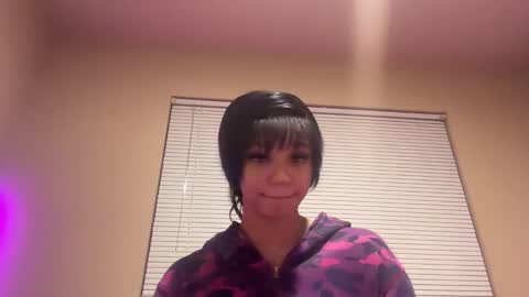 tatiwellls online show from March 2026 07:00:02 AM