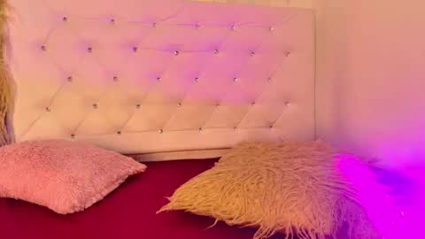 tatix online show from February 2026 01:08:02 PM