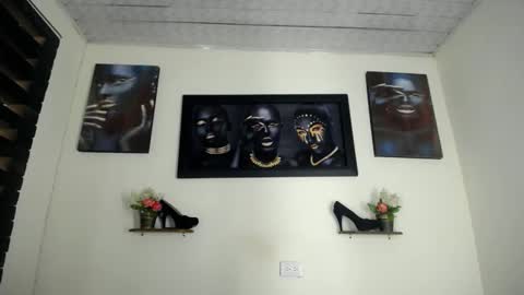 Noah online show from April 2026 12:12:01 AM