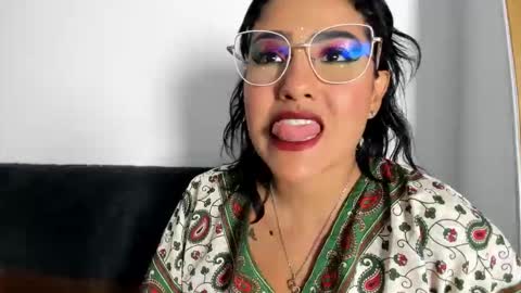 Tatiana Gomez online show from May 2026 03:35:02 AM