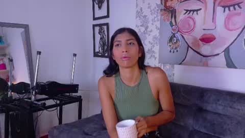 Snapshot of taty_miller chatting on July 2026 08:22:02 PM Taty Miller online show from July 2026 08:22:02 PM