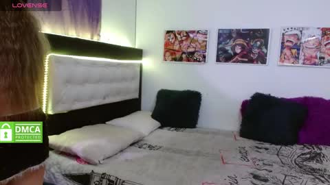 pareja ardiente online show from December 2024 07:38:02 PM