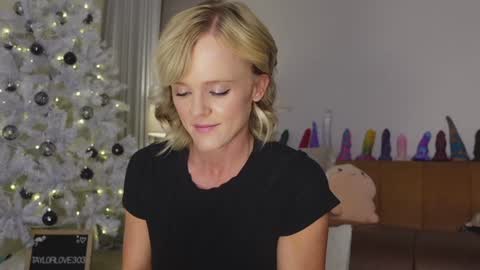 Taylor --  online show from November 2025 11:25:01 AM