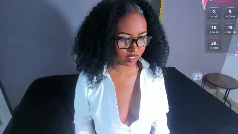 Snapshot of tayra_castle chatting on July 2026 08:48:02 PM Tayra online show from July 2026 08:48:02 PM
