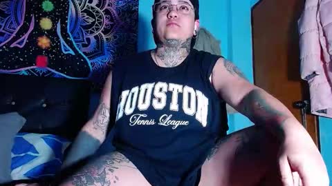 Charlee He online show from February 2026 09:56:02 AM