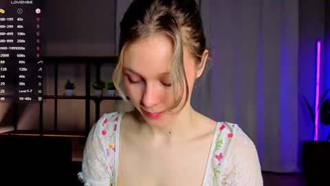 Hey Im Aneta  online show from May 2026 06:07:02 PM