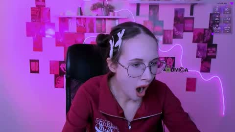 ur Louise online show from March 2026 09:10:02 PM