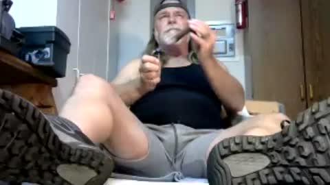 Tennredneck online show from June 2026 01:52:02 AM