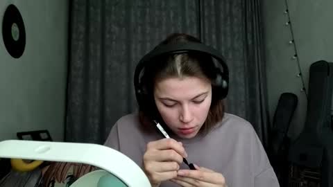 Anny Simpson online show from February 2026 06:10:02 AM