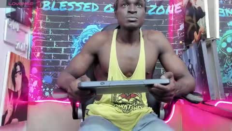 terranze_z online show from April 2026 11:16:01 AM