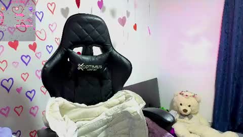 Tessy online show from June 2026 04:28:01 PM