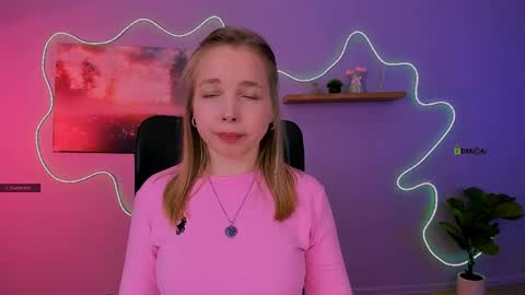 teya_starling online show from April 2026 07:40:01 AM