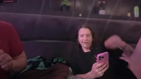 Missy and Daddy online show from November 2025 03:24:02 PM
