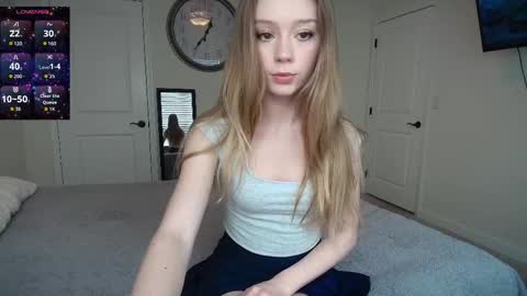 the_hotties online show from April 2026 06:35:01 PM