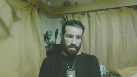 Snapshot of the_nomad_show chatting on January 2026 05:26:01 PM T online show from January 2026 05:26:01 PM