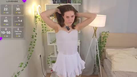 My name is Cynthia and Im very happy to see you in my sweet room  online show from June 2026 03:07:02 AM