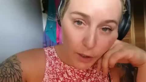 theauroramae -  online show from June 2026 07:46:01 PM