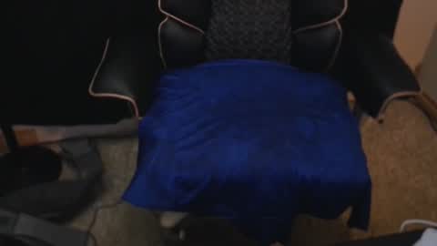 Snapshot of thebearking69 chatting on March 2026 10:05:01 PM The Bear King online show from March 2026 10:05:01 PM