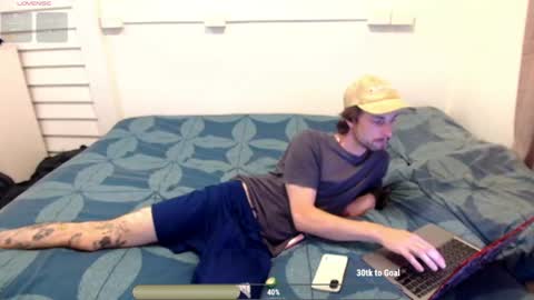 RickyLee online show from April 2026 09:02:01 AM