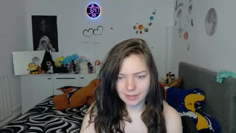 TheFarmergirl online show from March 2026 04:49:02 AM