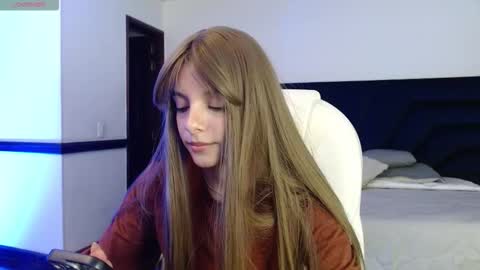 Peyton online show from March 2026 03:39:01 AM