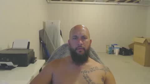 Snapshot of thehawaiian93 chatting on November 2025 01:33:02 AM thehawaiian93 online show from November 2025 01:33:02 AM