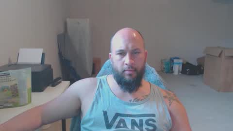 Snapshot of thehawaiian93 chatting on April 2026 08:40:01 PM thehawaiian93 online show from April 2026 08:40:01 PM