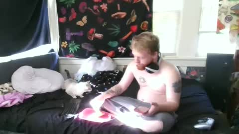 fuzzyfox online show from September 2025 10:36:01 PM