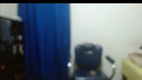 Snapshot of thehousedog chatting on May 2026 06:12:02 PM thehousedog online show from May 2026 06:12:02 PM