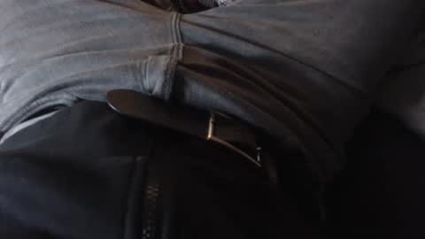 Liam online show from December 2025 10:38:01 PM