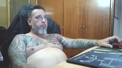 Snapshot of thekier chatting on December 2025 05:20:01 PM thekier online show from December 2025 05:20:01 PM