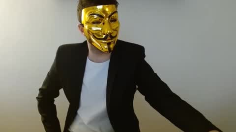 Snapshot of themaskedlondoner chatting on February 2026 01:21:02 PM The Masked Londoner online show from February 2026 01:21:02 PM