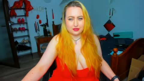 thenaughtygf online show from April 2026 09:38:02 PM