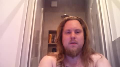 Snapshot of thenewdude1992 chatting on December 2025 06:45:02 PM thenewdude1992 online show from December 2025 06:45:02 PM