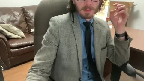 Snapshot of theotherfrancobro chatting on December 2024 01:46:01 AM BuellerBueller online show from December 2024 01:46:01 AM