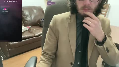 Snapshot of theotherfrancobro chatting on February 2025 02:33:01 AM BuellerBueller online show from February 2025 02:33:01 AM