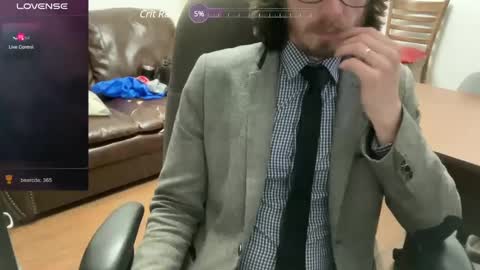 Snapshot of theotherfrancobro chatting on February 2025 03:32:01 AM BuellerBueller online show from February 2025 03:32:01 AM