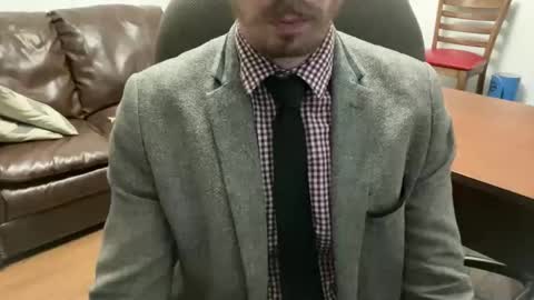 Snapshot of theotherfrancobro chatting on January 2026 12:57:01 AM BuellerBueller online show from January 2026 12:57:01 AM