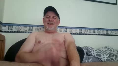 therealholland1979 online show from April 2026 04:37:02 PM