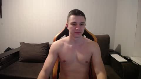 Nick   online show from March 2025 06:19:02 PM