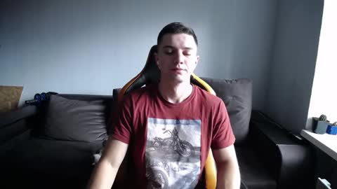 Nick   online show from October 2025 07:07:01 AM