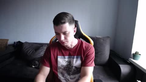 Nick   online show from October 2025 12:47:01 PM