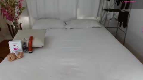 therockalejandro online show from April 2026 02:39:02 PM