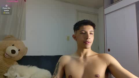 Snapshot of thesaint_xxx chatting on June 2026 11:53:02 PM thesaint_xxx online show from June 2026 11:53:02 PM