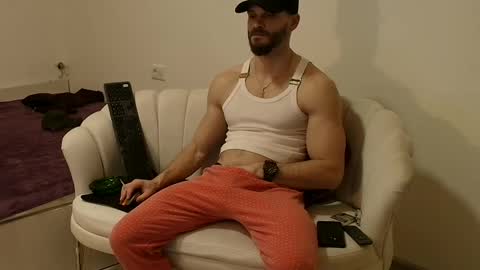 Snapshot of thetop200 chatting on February 2026 06:04:02 PM TheTop online show from February 2026 06:04:02 PM