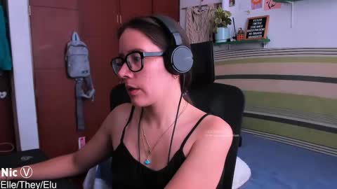 Nicole online show from March 2026 03:29:01 PM