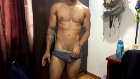 thiago_happy online show from April 2026 05:13:02 PM