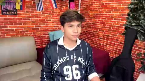 Snapshot of thiago_kozak chatting on June 2026 12:17:01 PM thiago online show from June 2026 12:17:01 PM