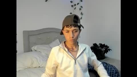 thiago_n_sam online show from February 2026 11:21:02 PM