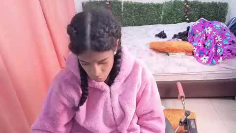 Snapshot of thiana_horny chatting on July 2026 12:33:01 PM thiana_horny online show from July 2026 12:33:01 PM